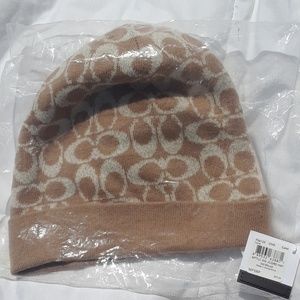 Coach camel beanie hat NWT